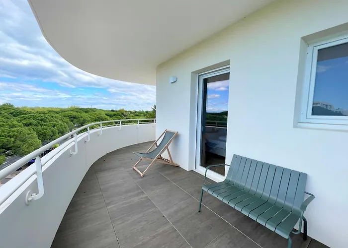 Pgh N42-roof-top Avec Terrasse Et Parking Prive Apartman